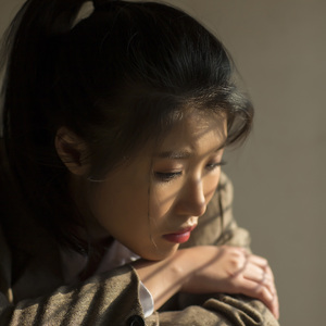 纲手穿比亚尼内射
